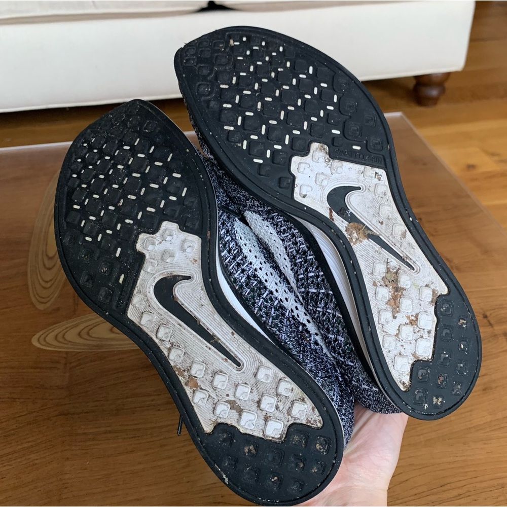 Nike Flyknit Racers Oreo 2 - Picture 8 of 9